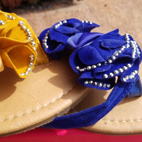 Sandals - Picture 3 of 5